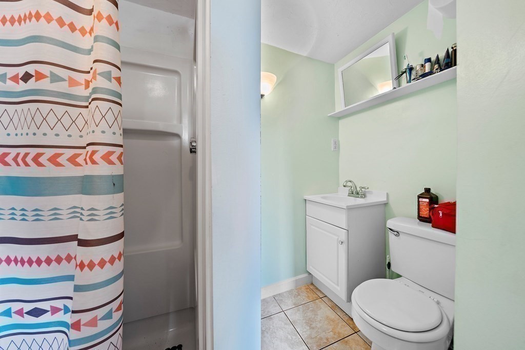 8 A Richards Road Hull, MA 02045 - Photo 10 of 18 Gallery Image 10