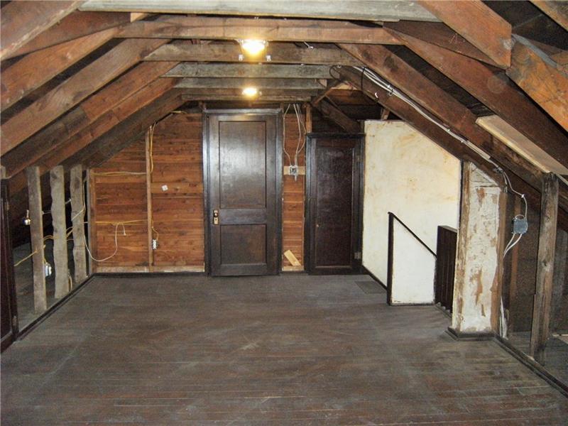 316 Le Roi Road Pittsburgh, PA 15208 - Photo 18 of 24 3rd Floor