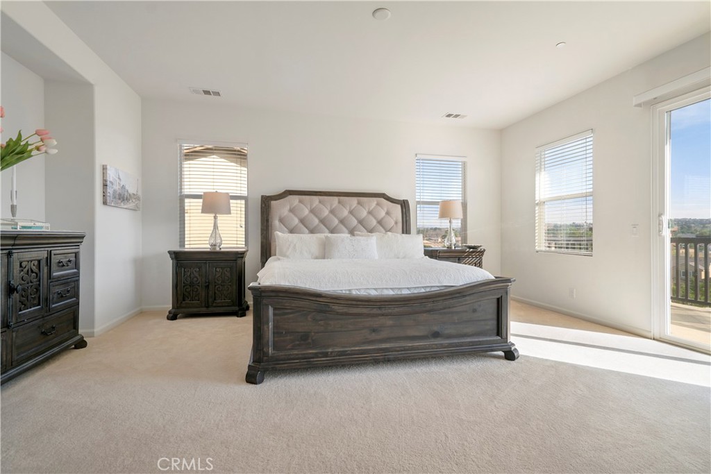 3126 Vista Terrace Riverside, CA 92503 - Photo 23 of 39