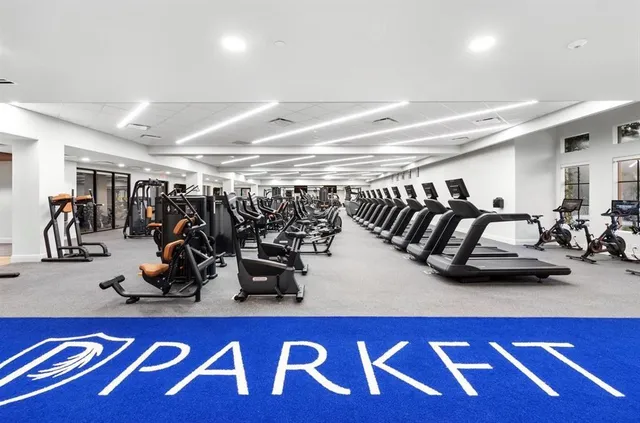 $1,599,000 | 9417 Satinleaf Place, Parkland, FL 33076