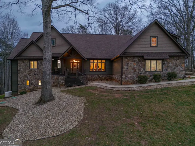 $999,999 | 712 Meadow Run Court, Clarkesville, GA 30523