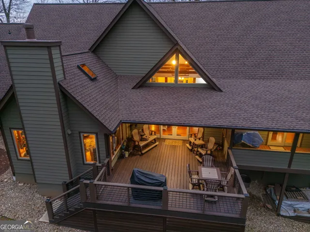 $999,999 | 712 Meadow Run Court, Clarkesville, GA 30523