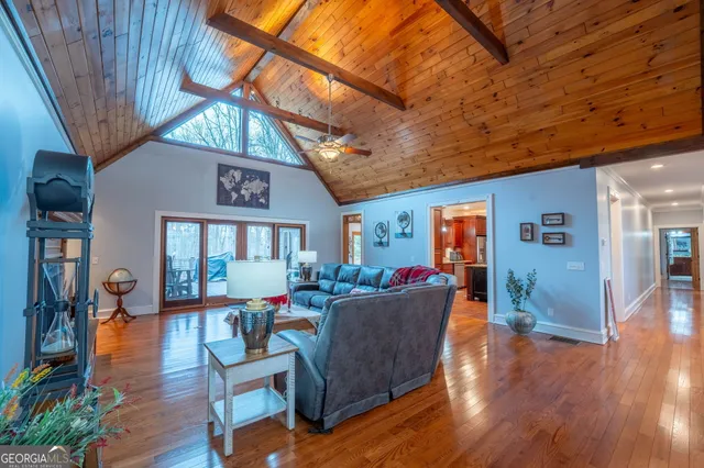 $999,999 | 712 Meadow Run Court, Clarkesville, GA 30523