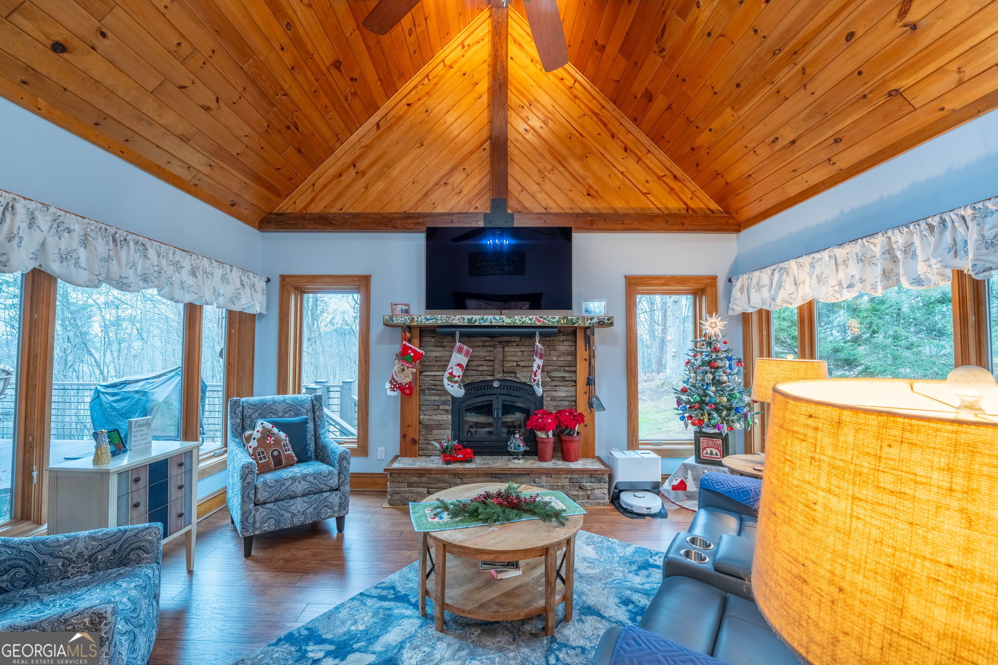 712 Meadow Run Court Clarkesville, GA 30523 - Photo 38 of 96