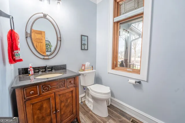 $999,999 | 712 Meadow Run Court, Clarkesville, GA 30523