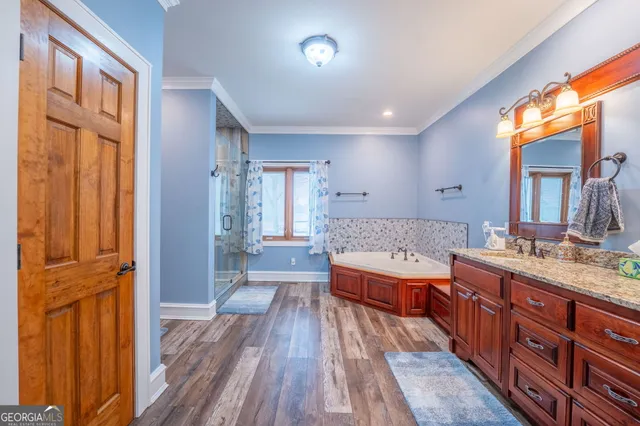 $999,999 | 712 Meadow Run Court, Clarkesville, GA 30523