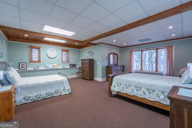 $999,999 | 712 Meadow Run Court, Clarkesville, GA 30523