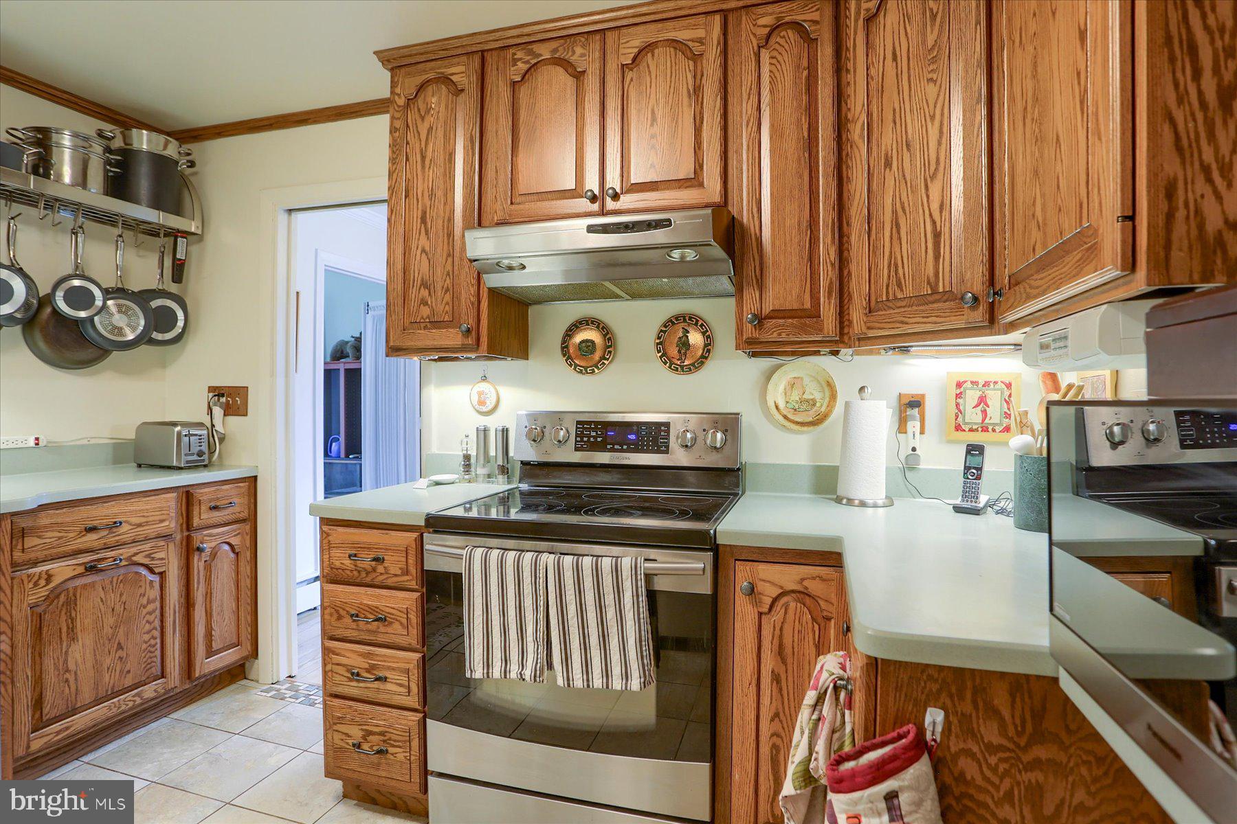355 Beverly Road Camp Hill, PA 17011 - Photo 18 of 37 Gallery Image 18