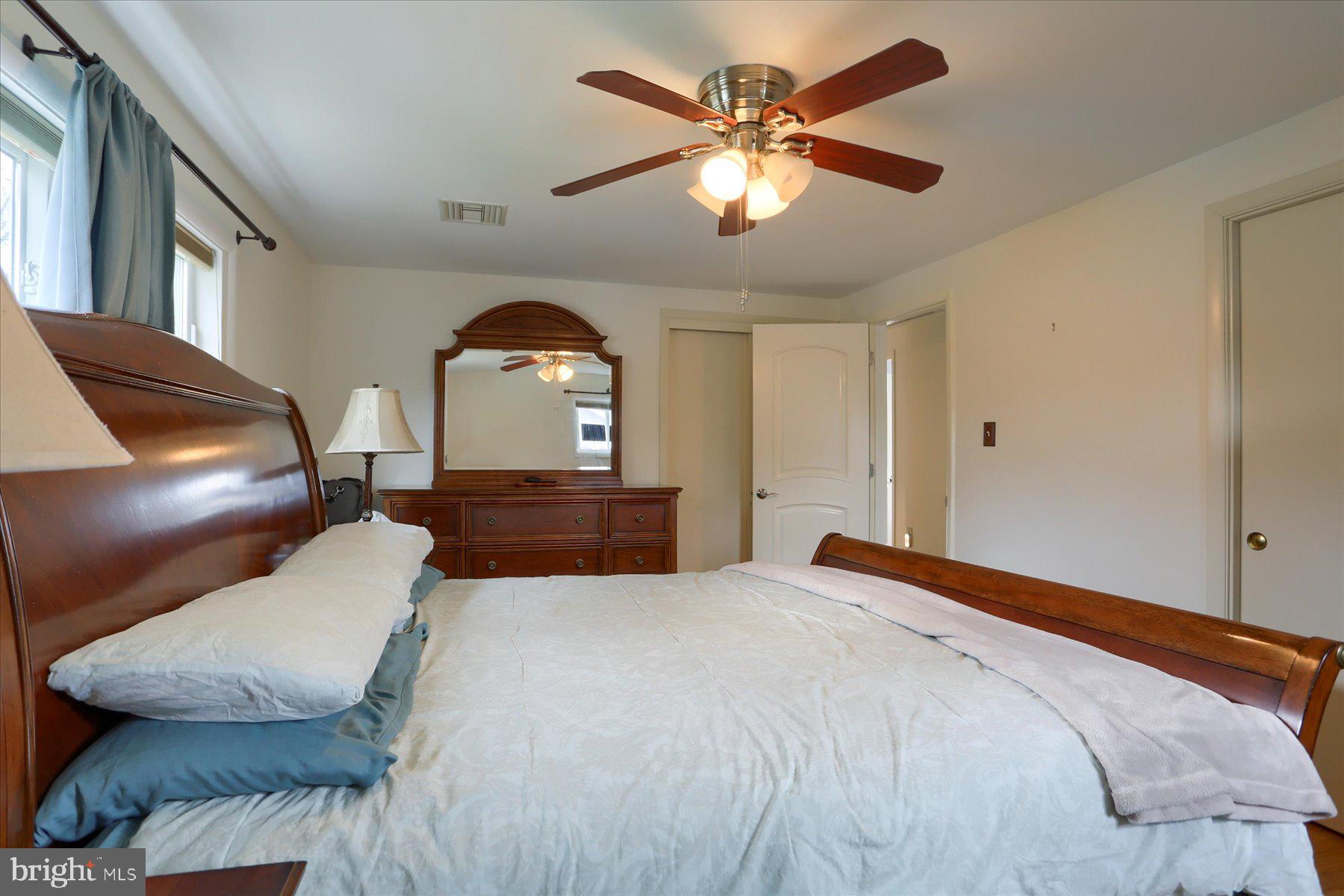 355 Beverly Road Camp Hill, PA 17011 - Photo 30 of 37 Gallery Image 30