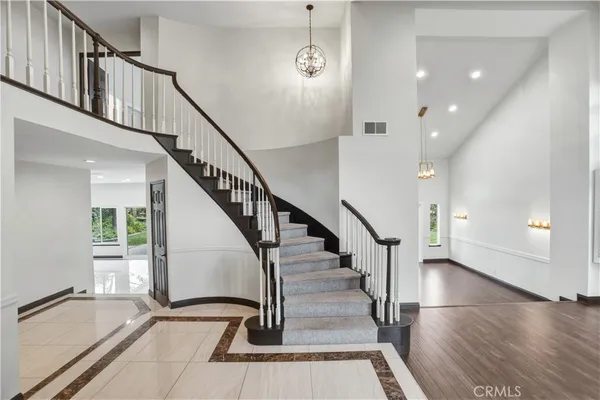 $2,079,000 | 3537 Foxglove Road, Glendale, CA 91206