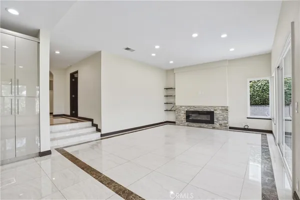 $2,079,000 | 3537 Foxglove Road, Glendale, CA 91206