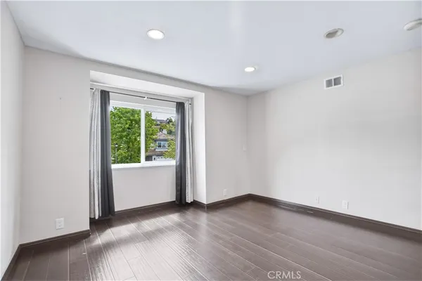 $2,079,000 | 3537 Foxglove Road, Glendale, CA 91206