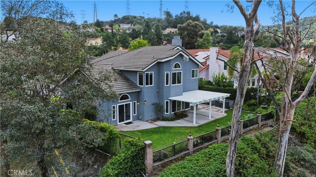 3537 Foxglove Road Glendale, CA 91206 - Photo 8 of 73 a aerial view of a house with yard and green space