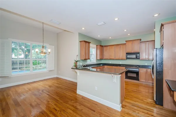 $7,250 | 3410 West Bay Villa Avenue, Tampa, FL 33611