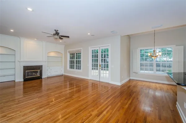 $7,250 | 3410 West Bay Villa Avenue, Tampa, FL 33611