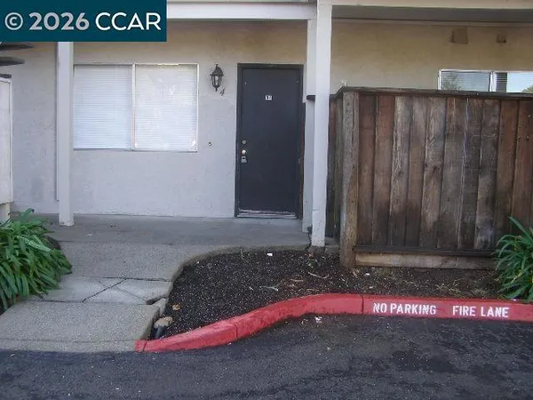 $2,300 | 3641 Clayton Road, Concord, CA 94521