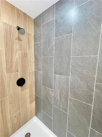 $319,900 | 16014 Speaker Avenue, Belton, MO 64012