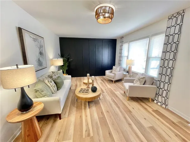 $319,900 | 16014 Speaker Avenue, Belton, MO 64012