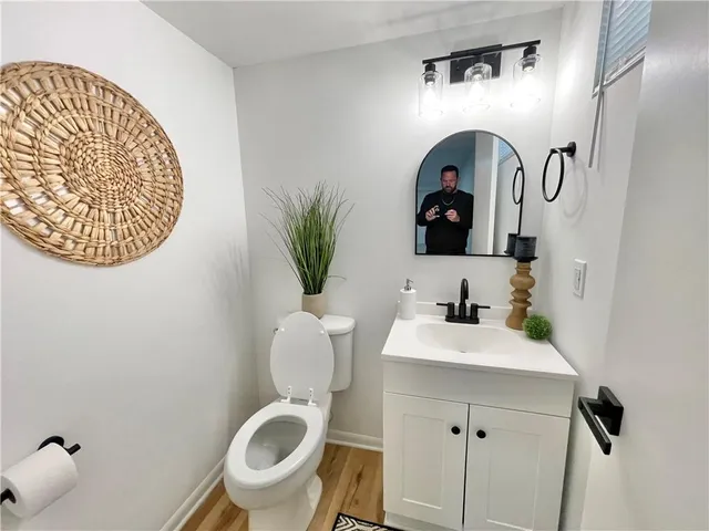 $319,900 | 16014 Speaker Avenue, Belton, MO 64012