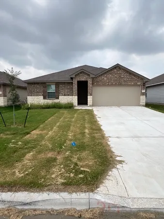 $1,600 | 519 Wyatt Way, Jarrell, TX 76537