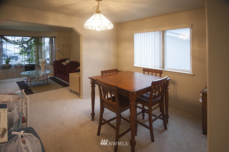 14502 Southeast 188 Way Renton, WA 98058 - Photo 4 of 15 Gallery Image 4