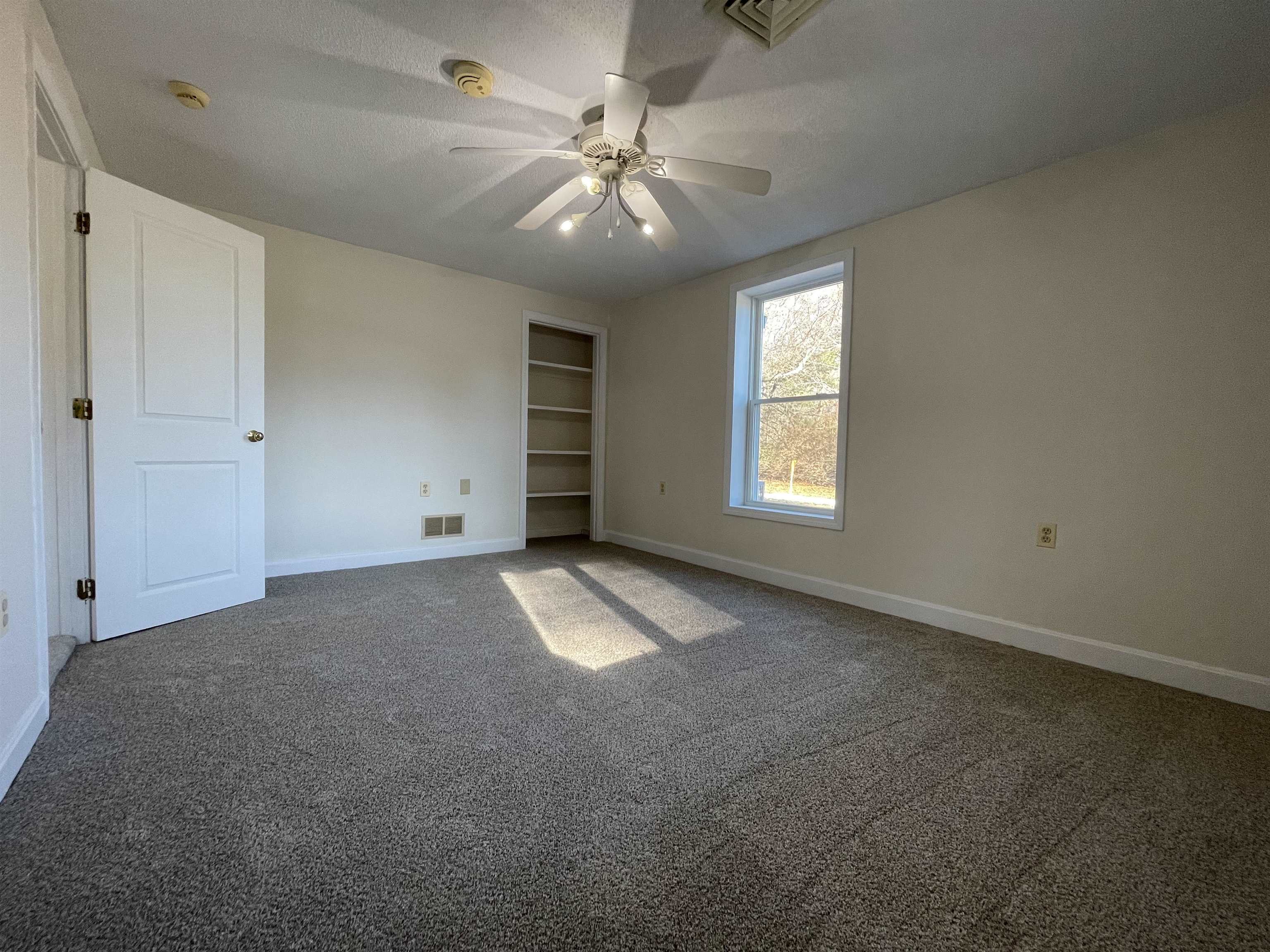 11 N Road Kingston, NH 03848 - Photo 20 of 60