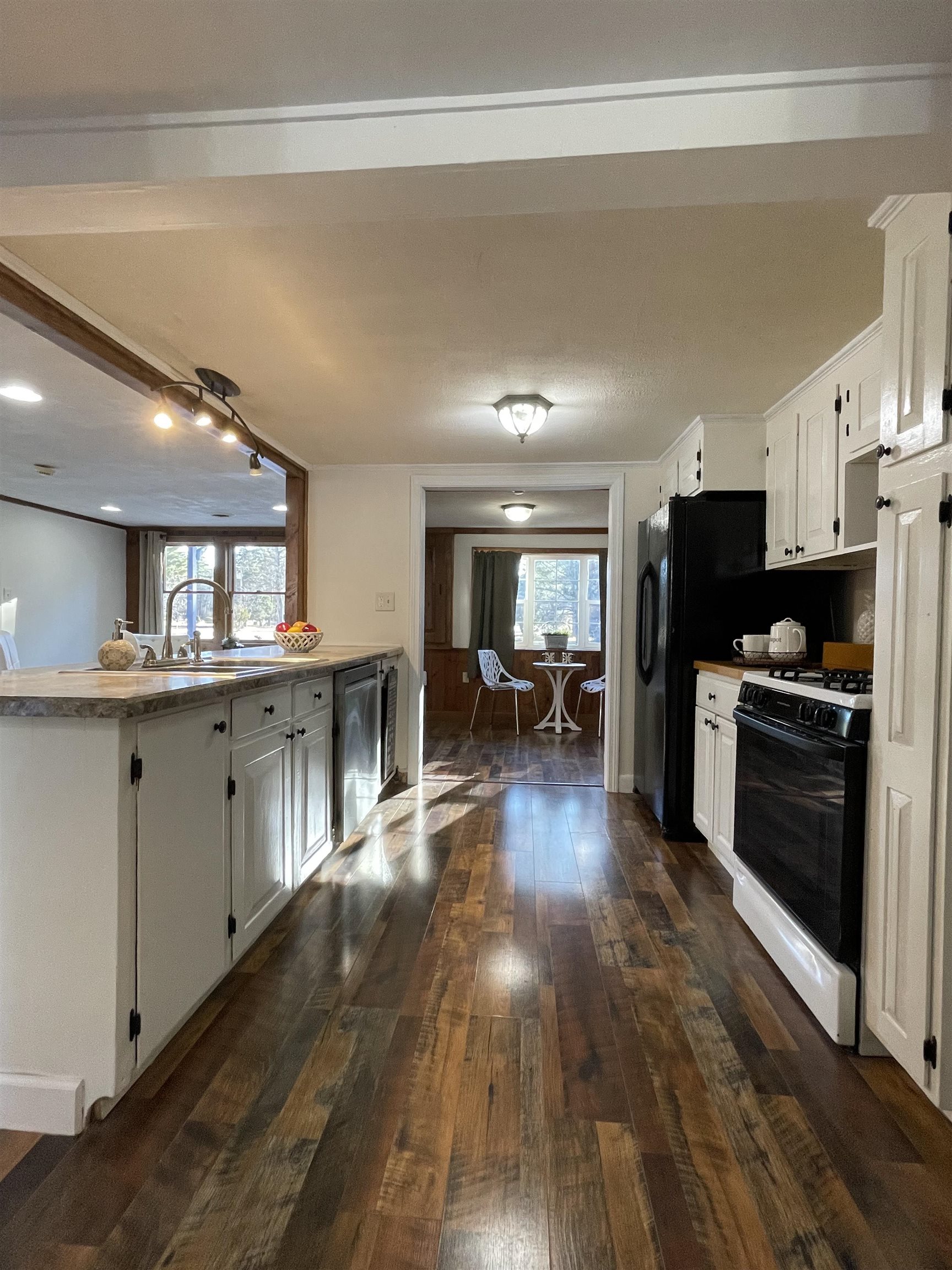 11 N Road Kingston, NH 03848 - Photo 29 of 60