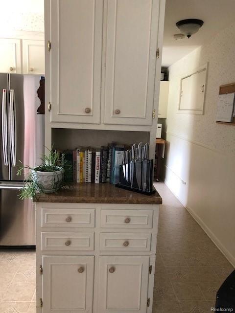 28229 Bayberry Road Farmington Hills, MI 48331 - Photo 24 of 45
