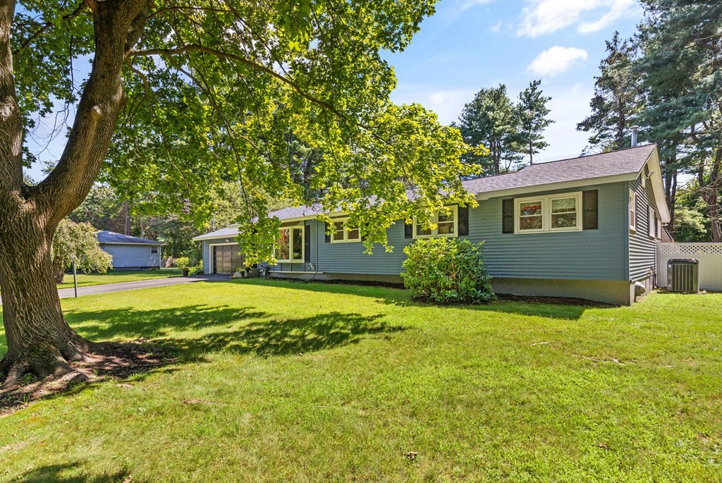66 Dean Road Wayland, MA 01778 - Photo 3 of 41 Gallery Image 3