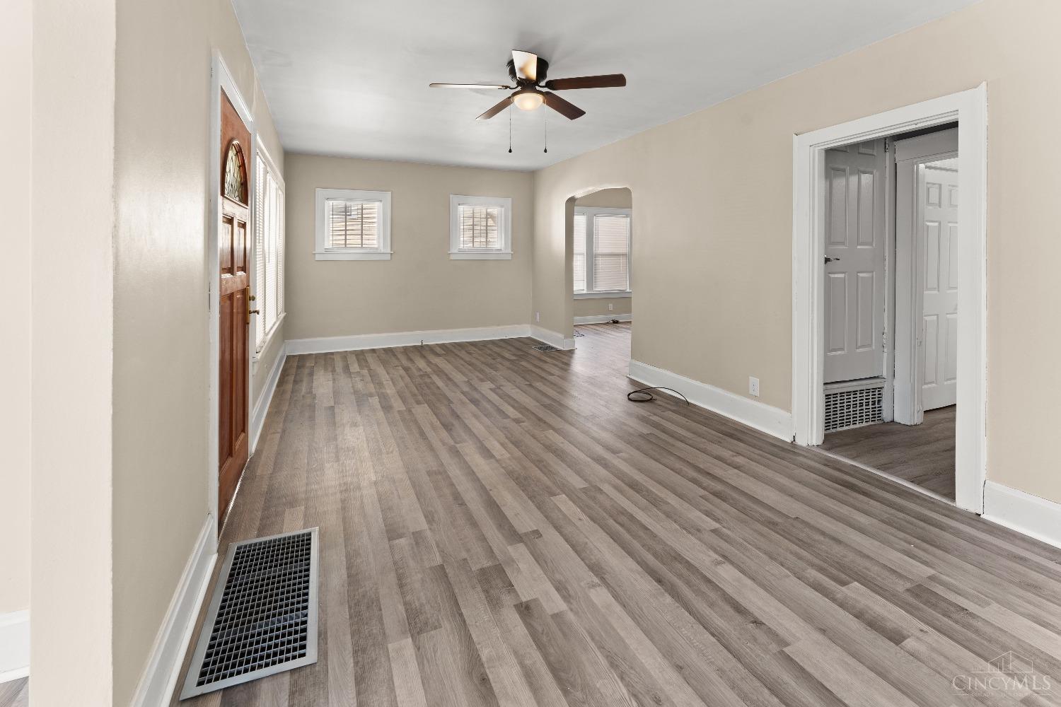 2907 Milton Road Middletown, OH 45042 - Photo 8 of 37 Gallery Image 8