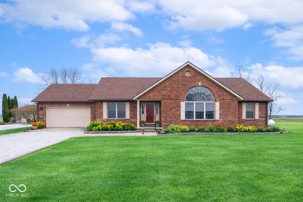 $419,977 | 7967 East 800 North, Falmouth, IN 46127