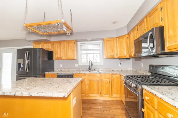 $419,977 | 7967 East 800 North, Falmouth, IN 46127