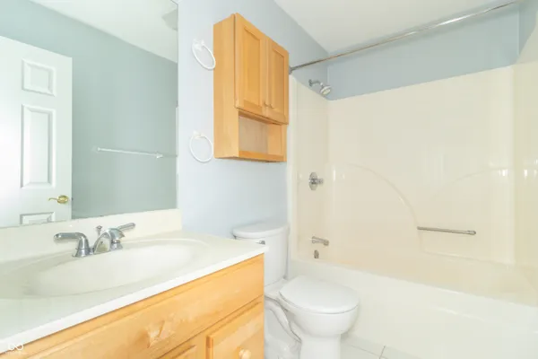 $419,977 | 7967 East 800 North, Falmouth, IN 46127