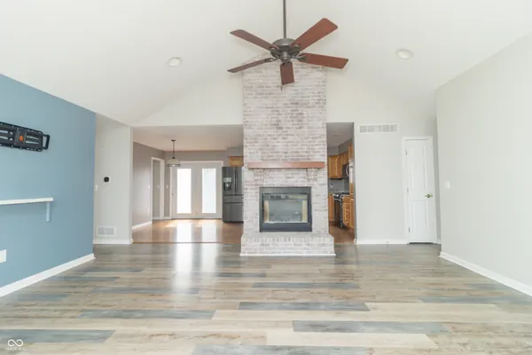 $419,977 | 7967 East 800 North, Falmouth, IN 46127