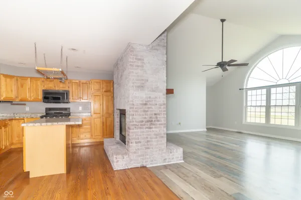 $419,977 | 7967 East 800 North, Falmouth, IN 46127
