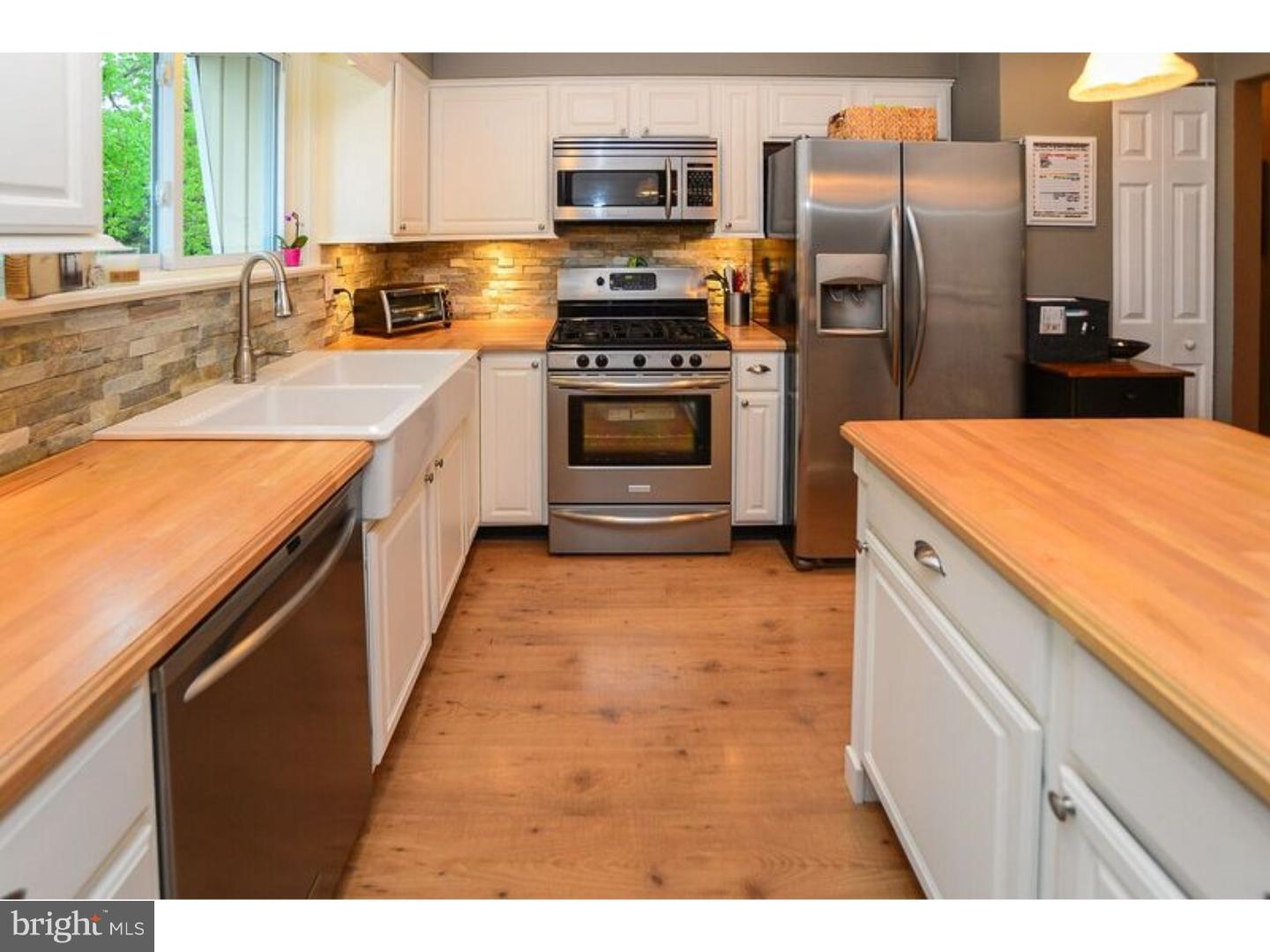 103 Capella Road Sewell, NJ 08080 - Photo 4 of 24 Gallery Image 4