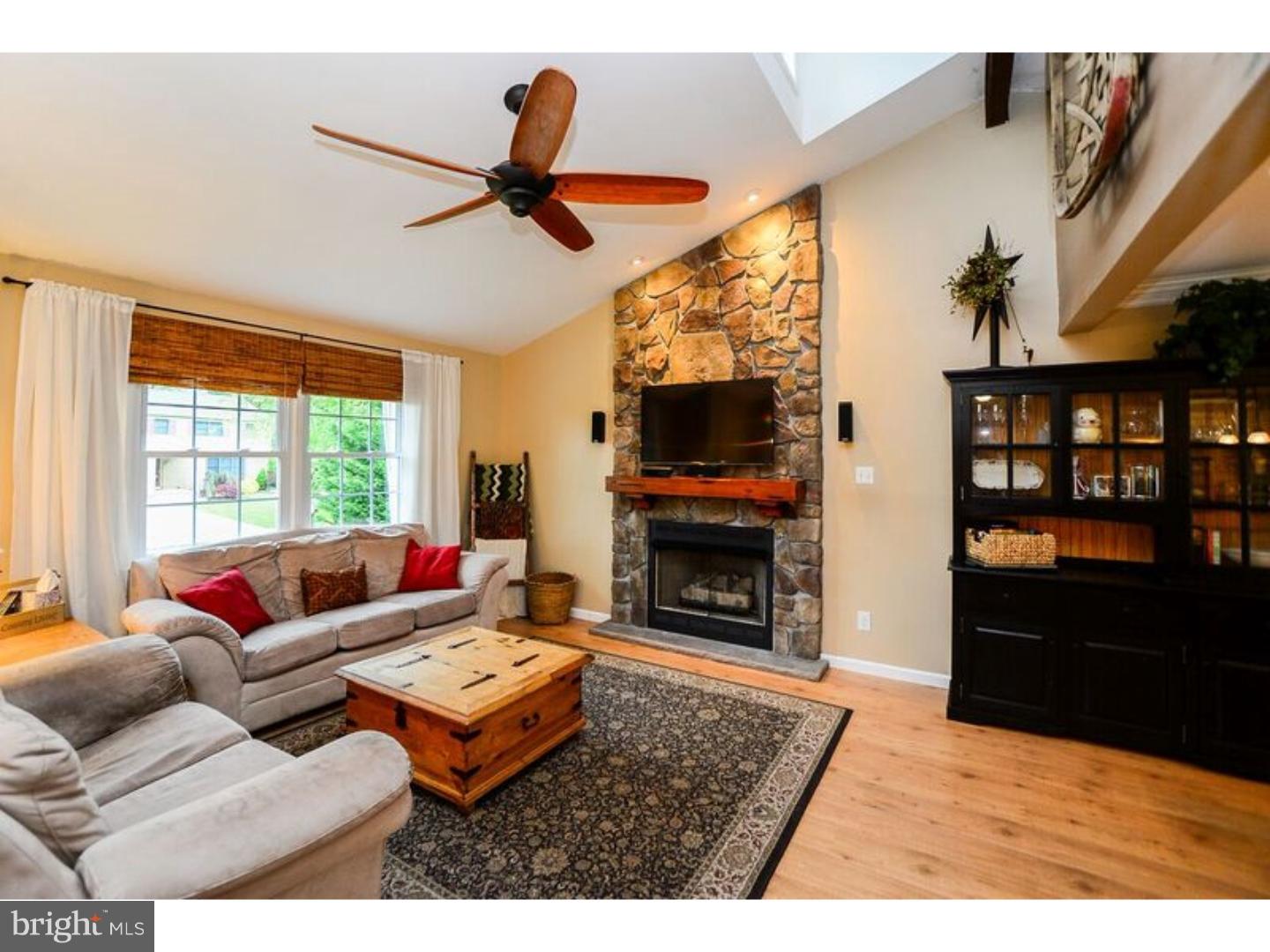 103 Capella Road Sewell, NJ 08080 - Photo 6 of 24 Gallery Image 6