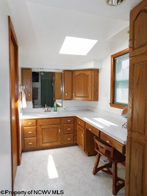 230 Ridgeway Drive Bridgeport, WV 26330 - Photo 9 of 18 Gallery Image 9