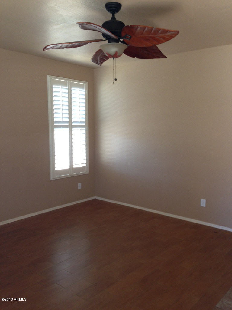 3432 West Apollo Road Phoenix, AZ 85041 - Photo 3 of 25 nhvhytc 003