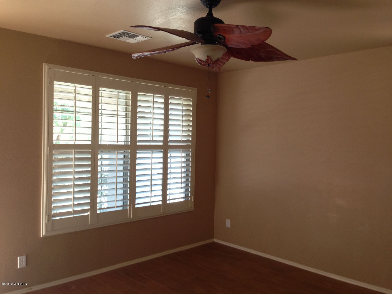 3432 West Apollo Road Phoenix, AZ 85041 - Photo 4 of 25 nhvhytc 004