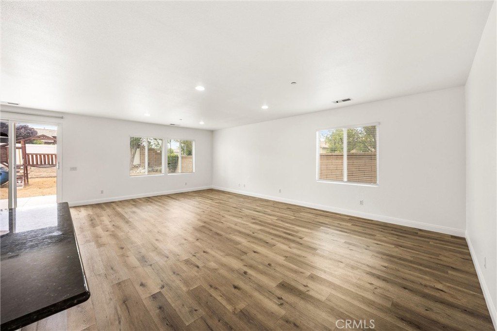 37019 Running Springs Road Murrieta, CA 92563 - Photo 18 of 55 Gallery Image 18