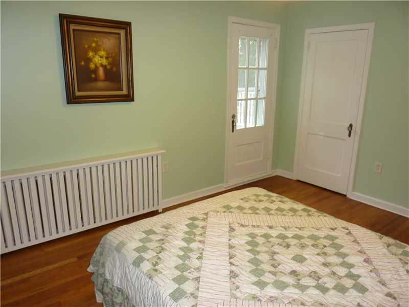 108 Byron Road Pittsburgh, PA 15237 - Photo 15 of 25 Bedroom. This bedroom has access to the side roof deck.
