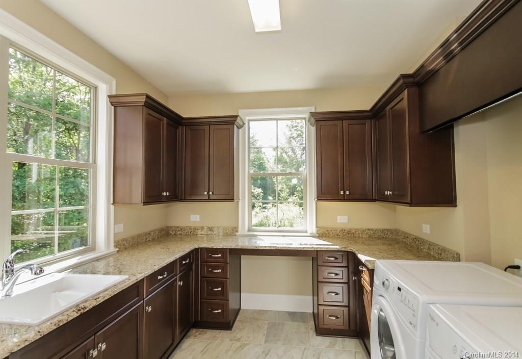 15618 June Washam Road Davidson, NC 28036 - Photo 10 of 24 Gallery Image 10