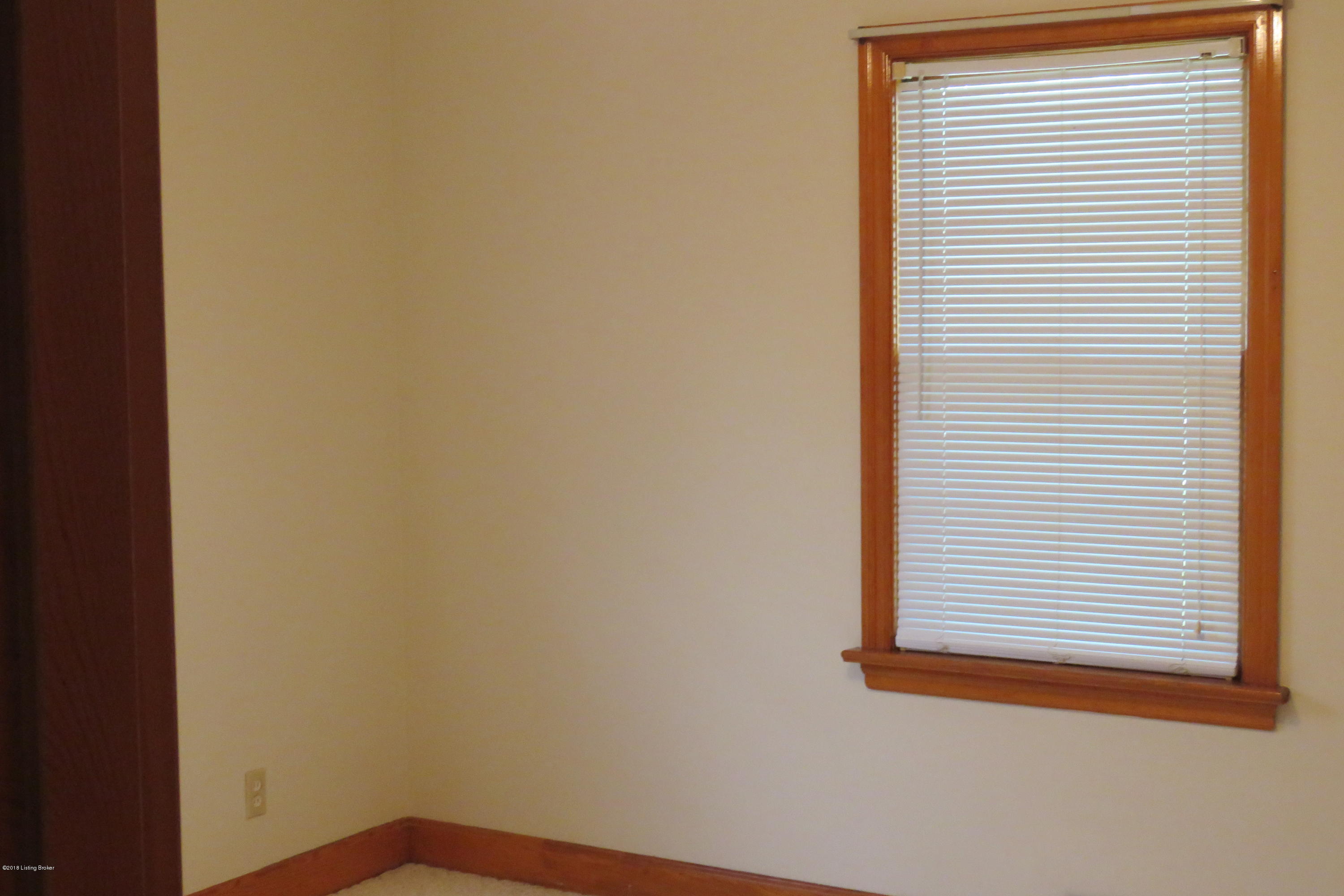 12 Welby Road Louisville, KY 40258 - Photo 13 of 23 IMG_2006