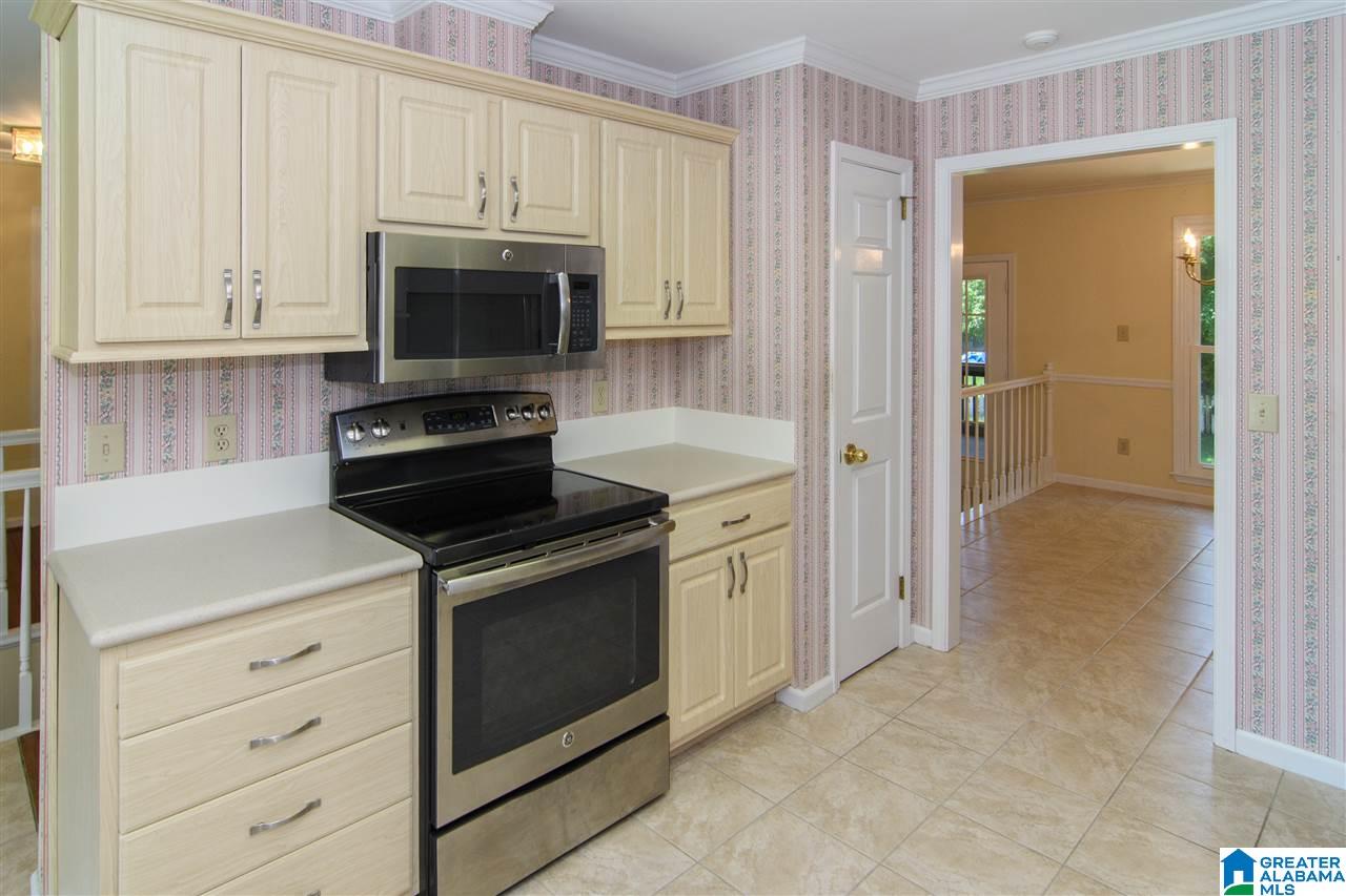 4329 Heritage View Road Birmingham, AL 35242 - Photo 12 of 41