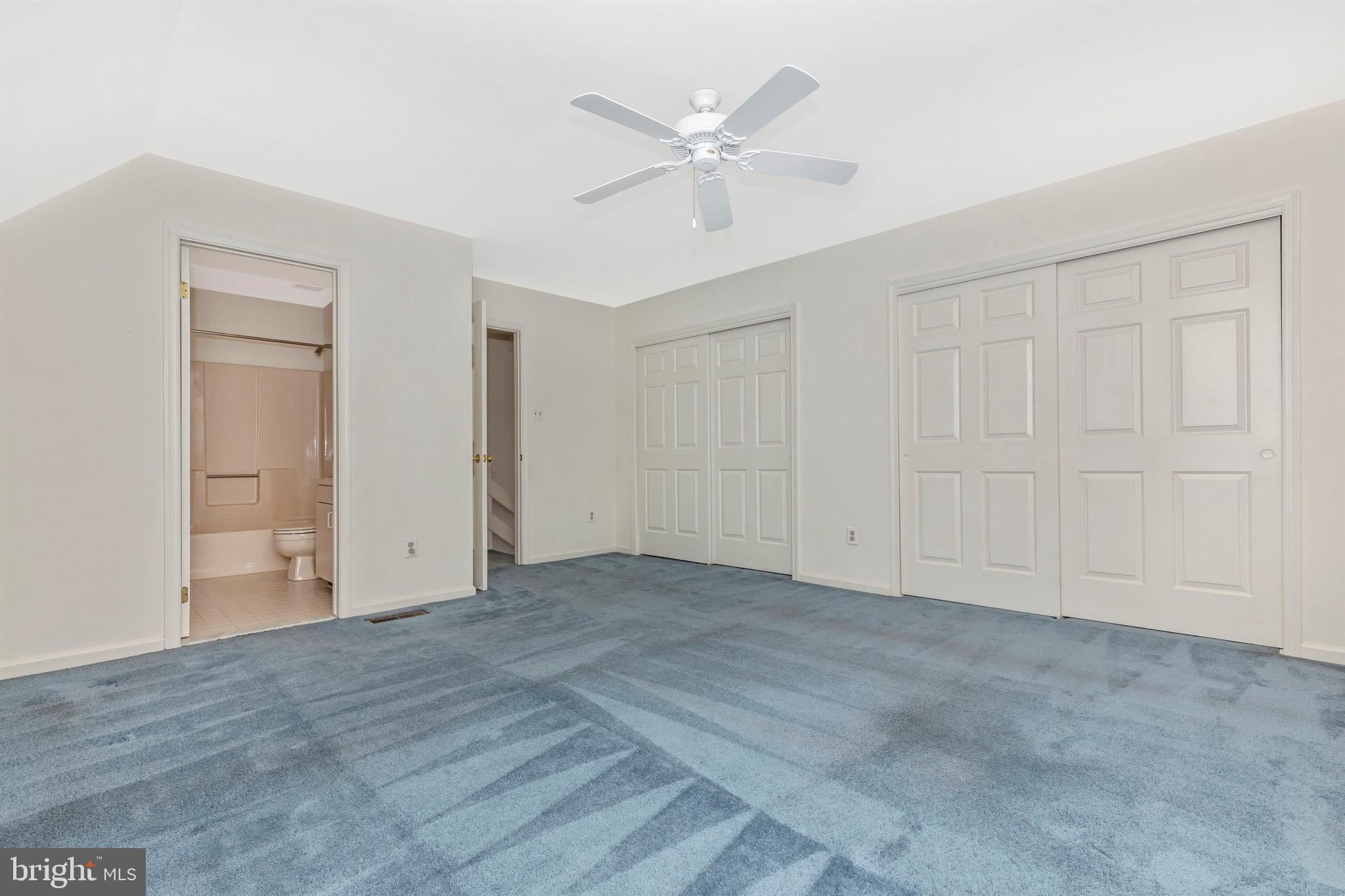 8 Wellfleet Lane Chesterbrook, PA 19087 - Photo 23 of 34 2nd bed with 2x double closets and sep. bathroom