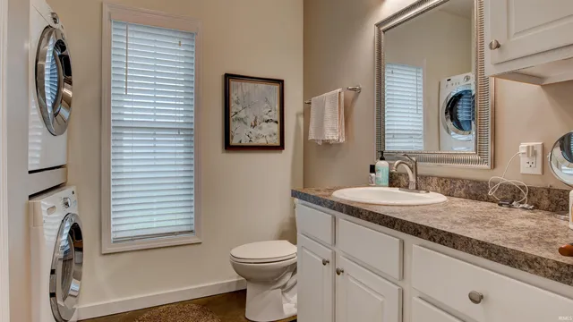 $349,900 | 32 Hevron Road, Santa Claus, IN 47579