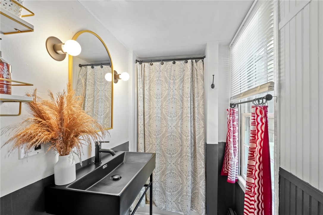 8061 Post Road North Kingstown, RI 02852 - Photo 24 of 41 Gallery Image 24