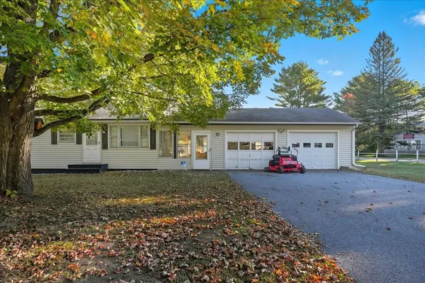 $327,000 | 45 Lake Road, Milton, VT 05468