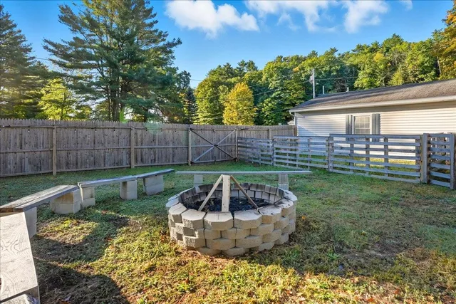 $340,000 | 45 Lake Road, Milton, VT 05468